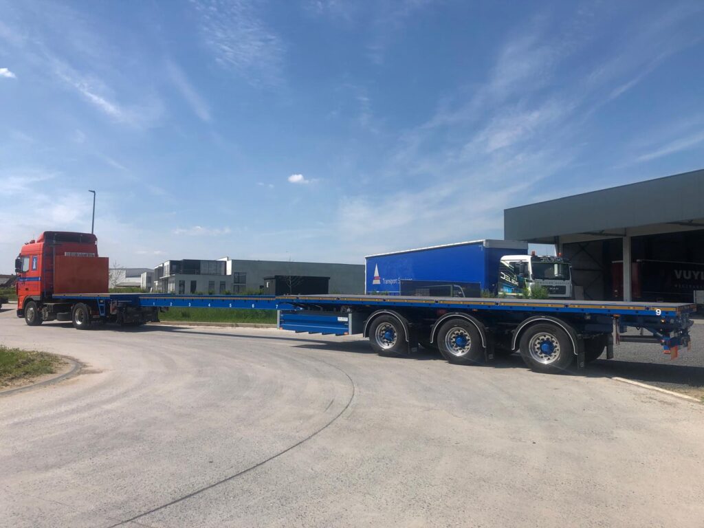 Delbeke Trailer Service | Verkoop nieuwe opleggers | Verkoop nieuwe trailers | Verkoop tweedehands opleggers | Verkoop tweedehands trailers